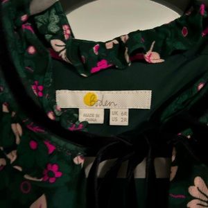 Multi color dress, looks like new.